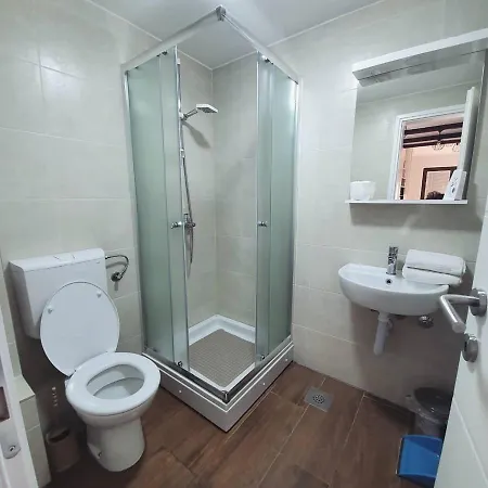 Tahirovic, Boracko Lake * コニツ